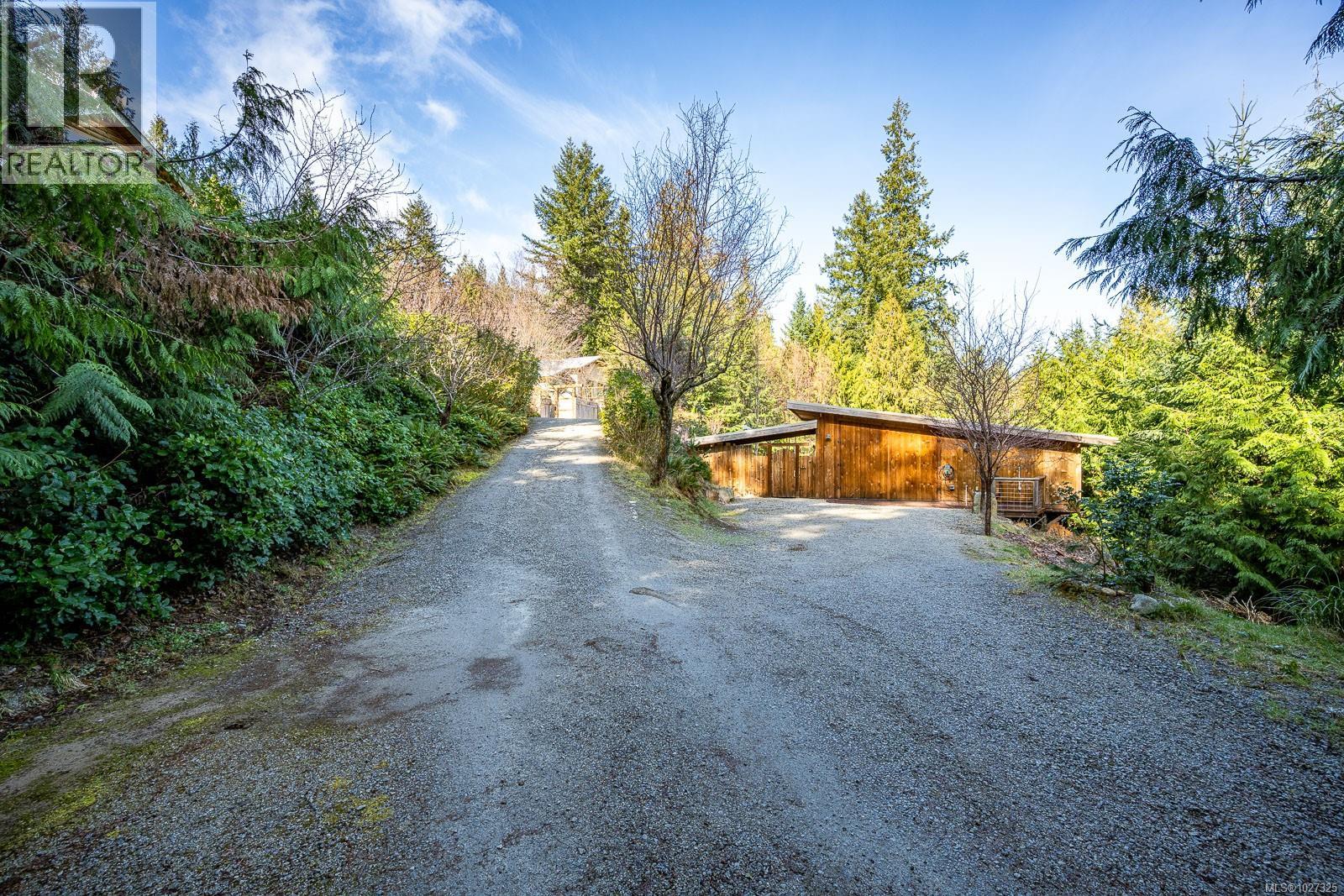 825 Austin Dr, Cortes Island, British Columbia  V0P 1K0 - Photo 43 - 1027325