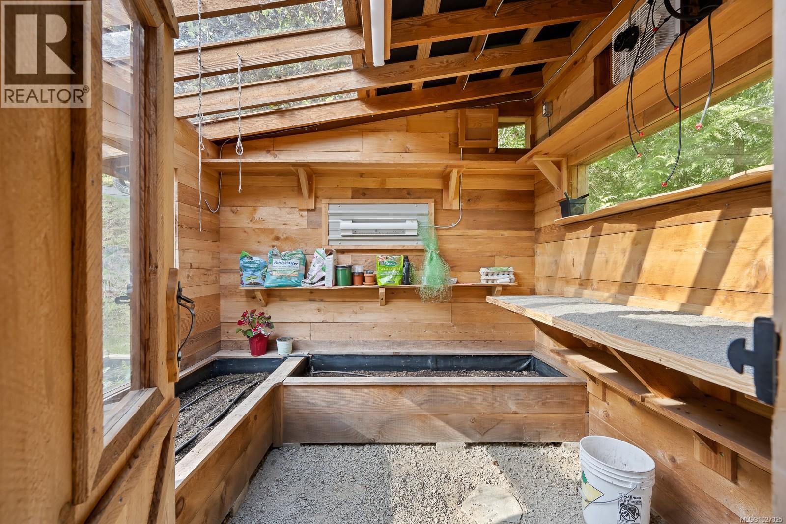 825 Austin Dr, Cortes Island, British Columbia  V0P 1K0 - Photo 51 - 1027325