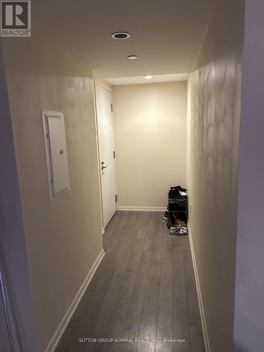 908 - 3091 DUFFERIN STREET, Toronto, Ontario