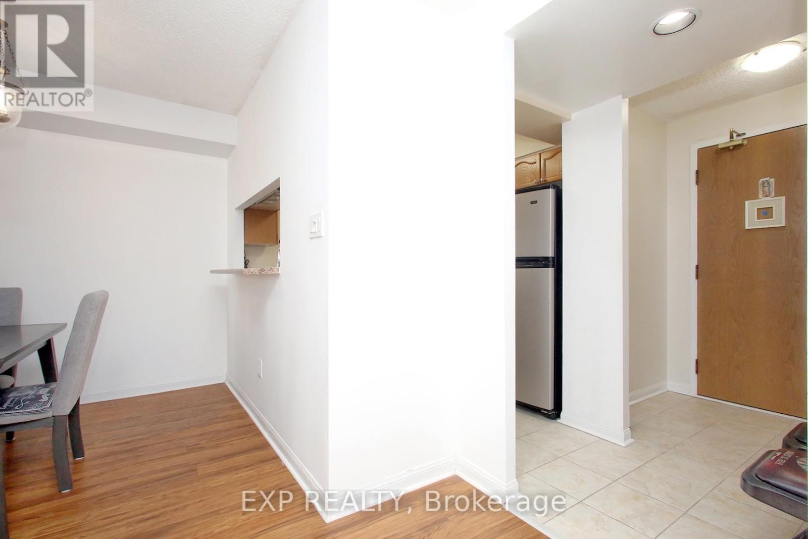 606 - 3 Hickory Tree Road, Toronto, Ontario  M9N 3W5 - Photo 21 - W12744316