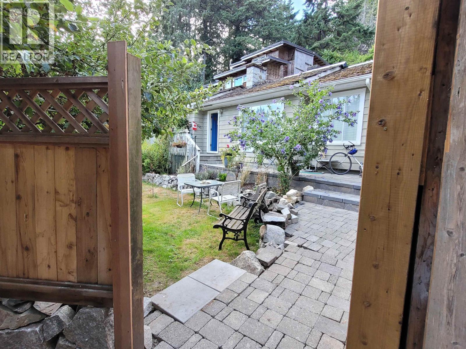 4405 Marine Drive, West Vancouver, British Columbia  V7W 1N8 - Photo 9 - R3096897