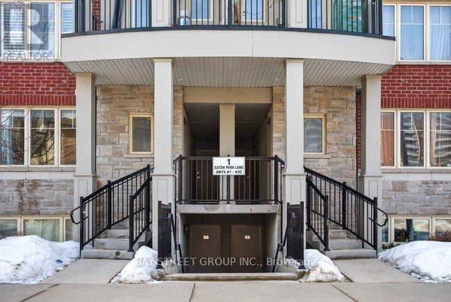 18 - 1 EATON PARK LANE, Toronto, Ontario