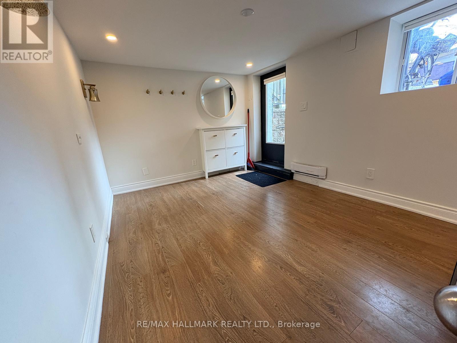 A - 1381 Queen Street E, Toronto (Greenwood-Coxwell), Ontario  M4L 1C7 - Photo 15 - E12853818