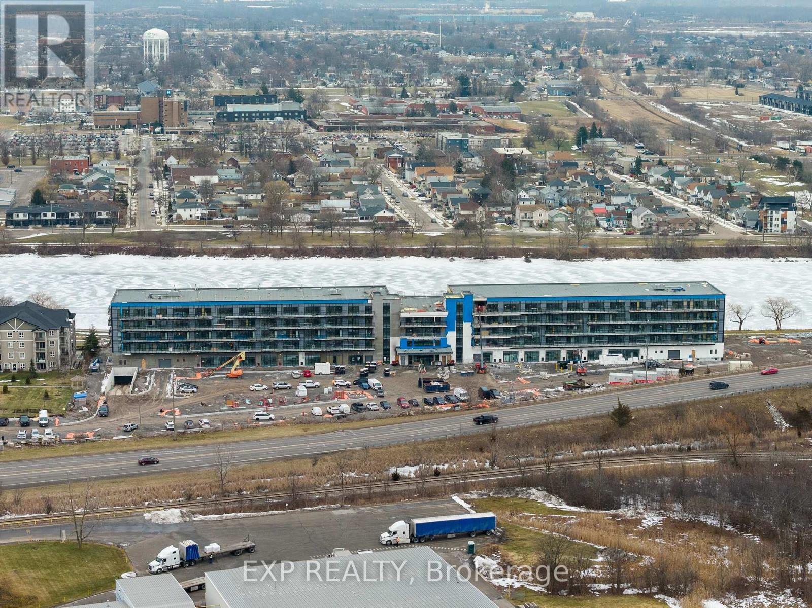 247 - 350 Prince Charles Dr Drive, Welland, Ontario  L3C 7B3 - Photo 7 - X12824738