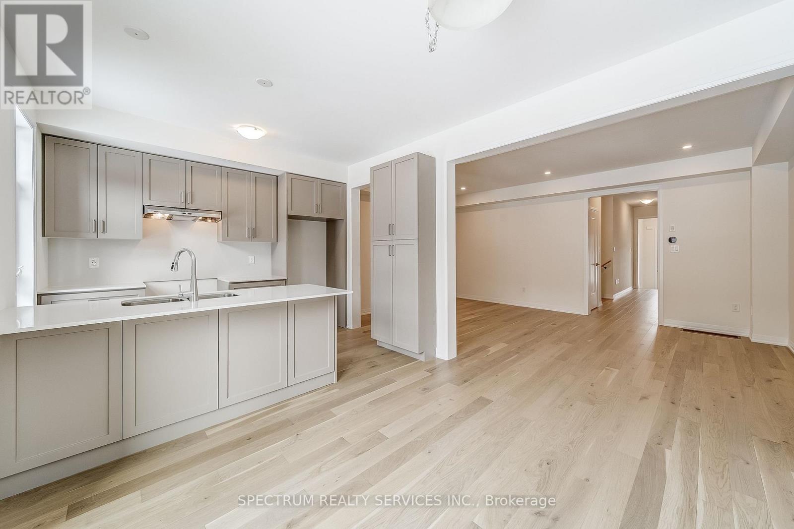 87 Adario Crescent, Vaughan (Vellore Village), Ontario  L4H 4P7 - Photo 15 - N12853742