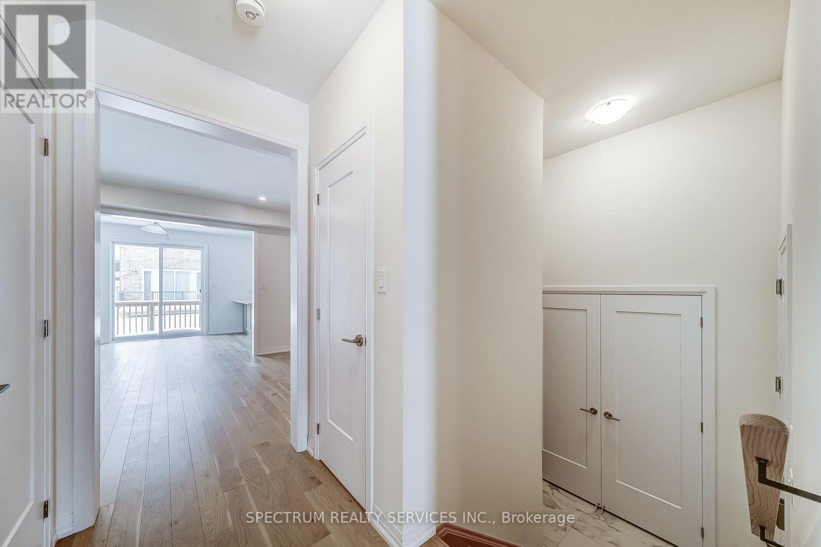 87 Adario Crescent, Vaughan (Vellore Village), Ontario  L4H 4P7 - Photo 9 - N12853742