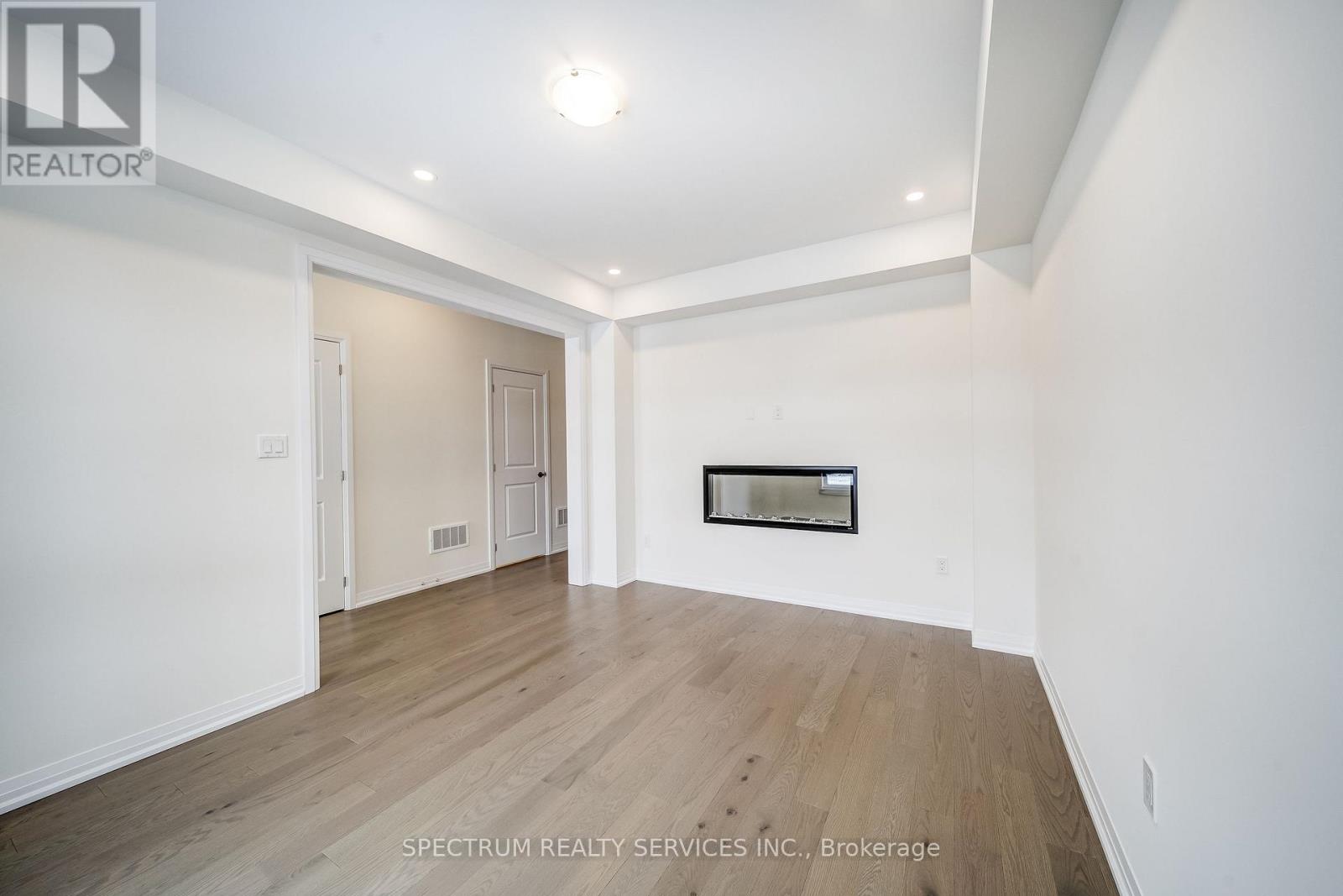 132 Adario Crescent, Vaughan (Vellore Village), Ontario  L4H 4P7 - Photo 15 - N12853762