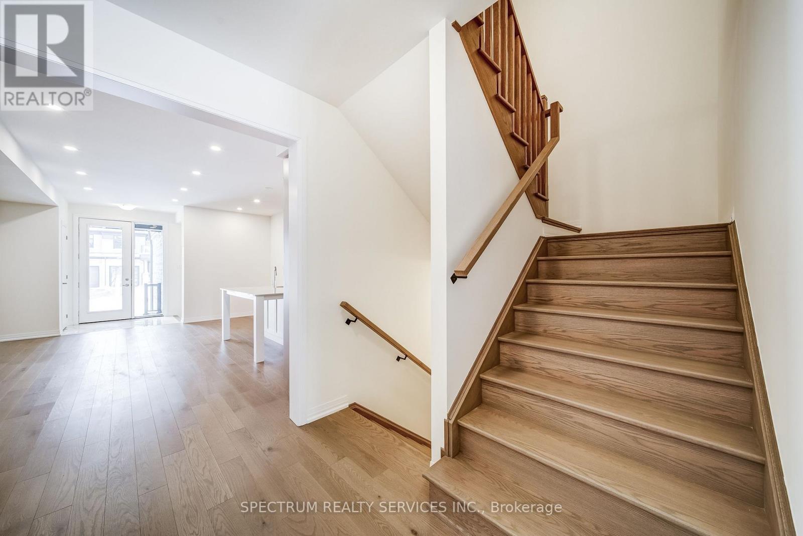 132 Adario Crescent, Vaughan (Vellore Village), Ontario  L4H 4P7 - Photo 17 - N12853762