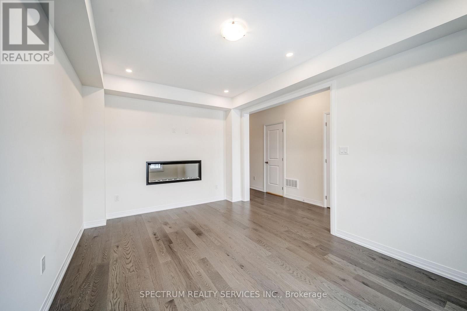 136 Adario Crescent, Vaughan (Vellore Village), Ontario  L4H 4P7 - Photo 14 - N12853776