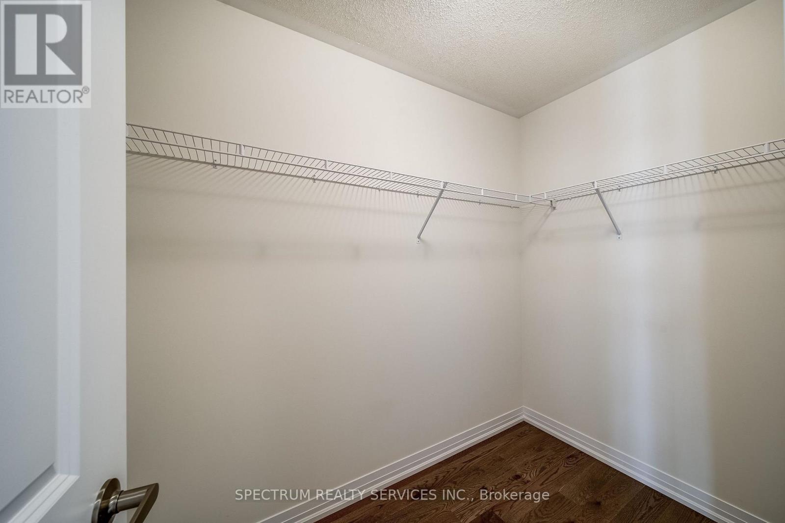 136 Adario Crescent, Vaughan (Vellore Village), Ontario  L4H 4P7 - Photo 25 - N12853776