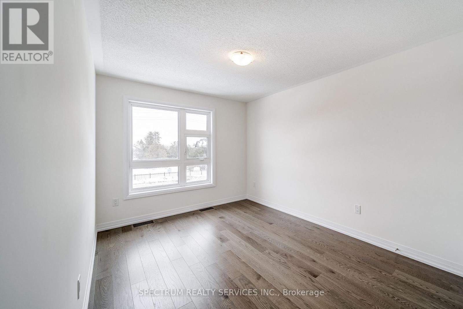 136 Adario Crescent, Vaughan (Vellore Village), Ontario  L4H 4P7 - Photo 26 - N12853776