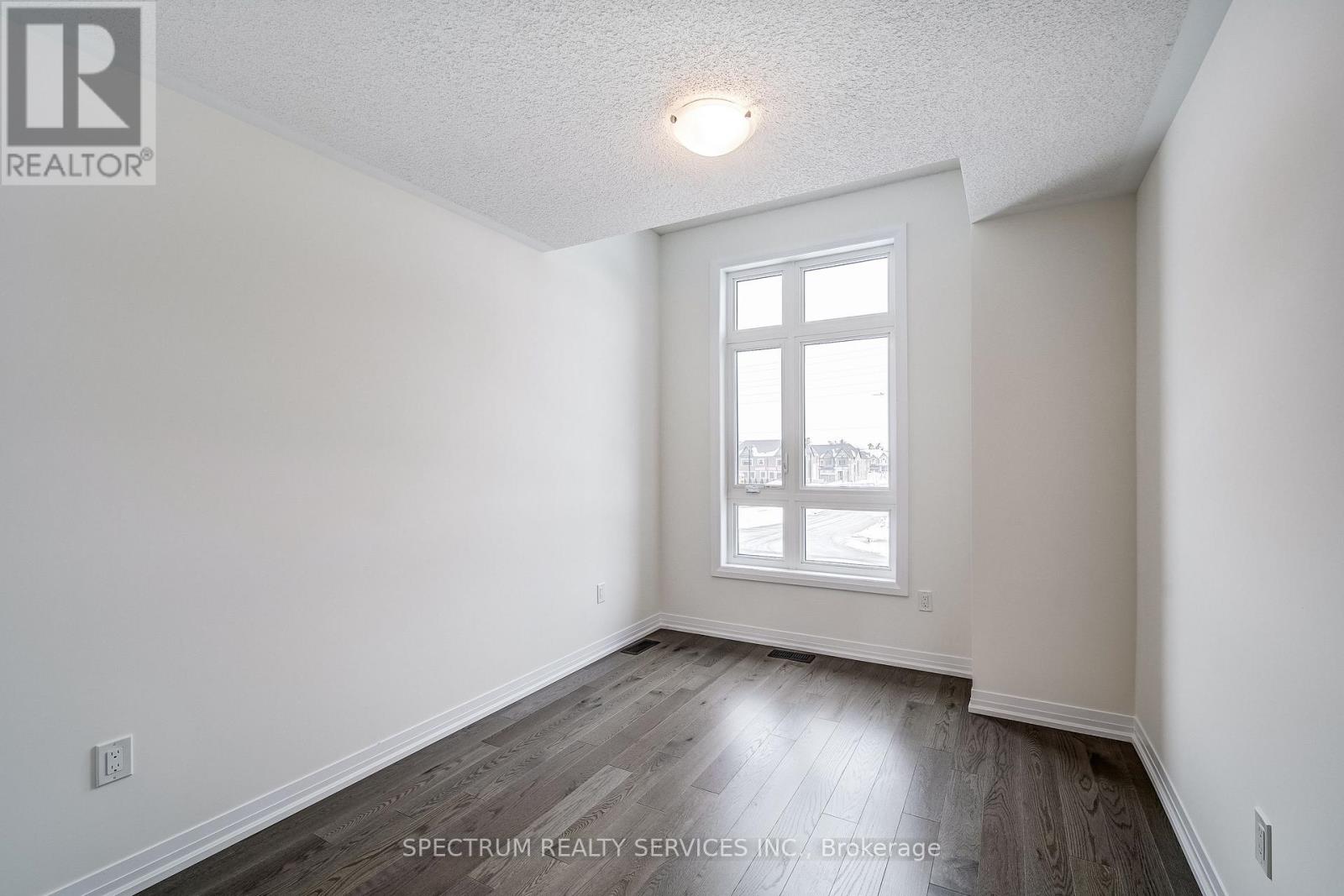 136 Adario Crescent, Vaughan (Vellore Village), Ontario  L4H 4P7 - Photo 28 - N12853776