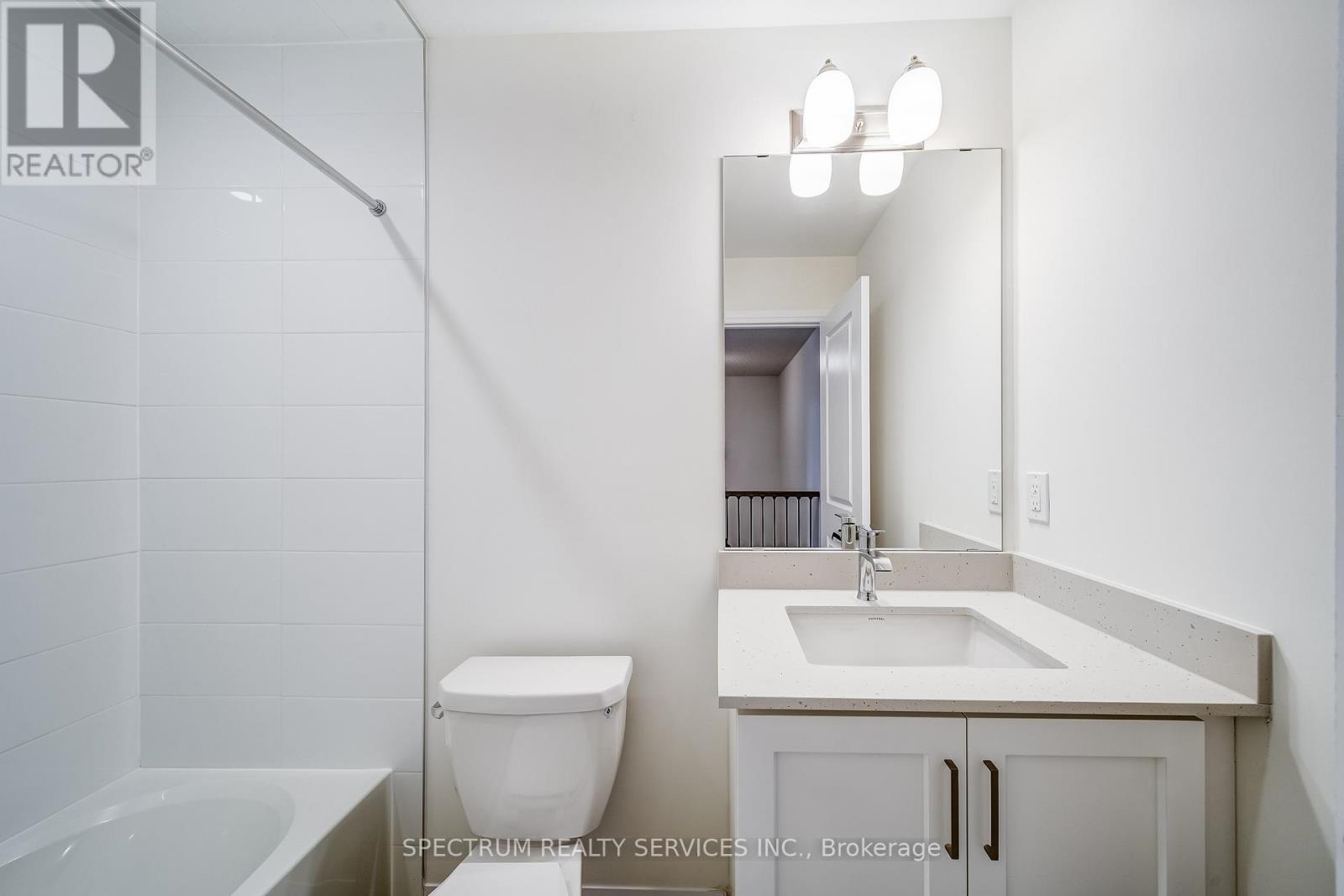 136 Adario Crescent, Vaughan (Vellore Village), Ontario  L4H 4P7 - Photo 30 - N12853776