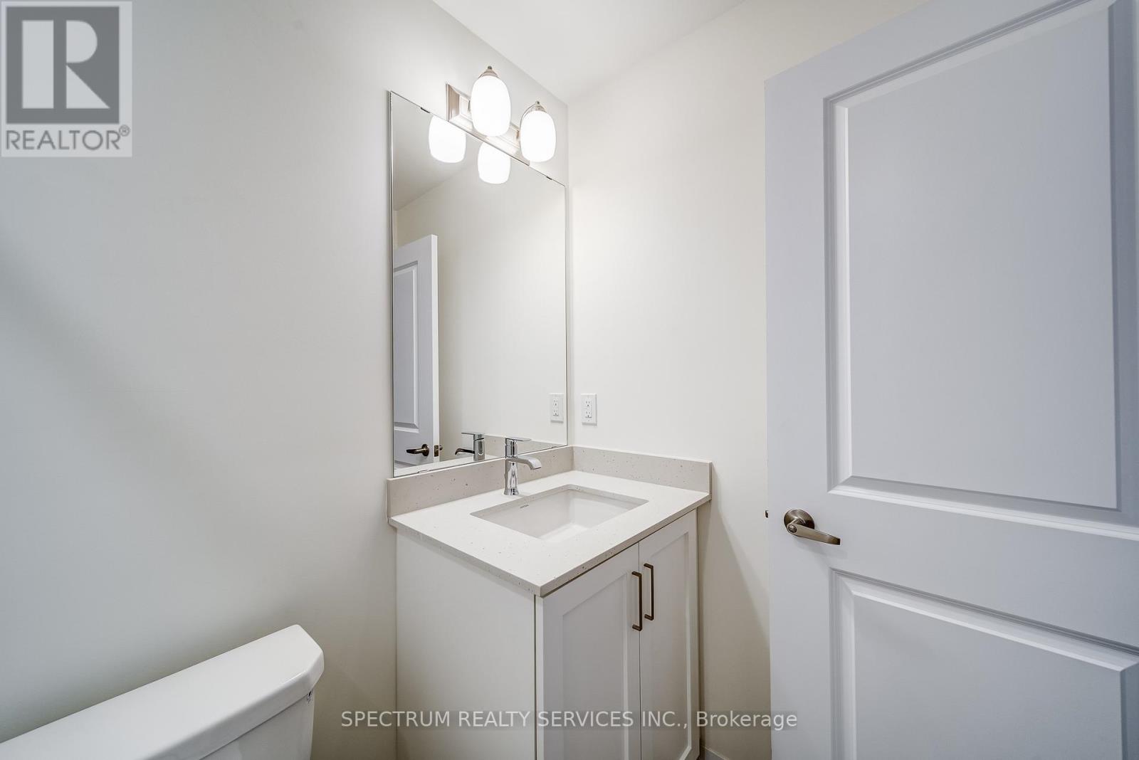 136 Adario Crescent, Vaughan (Vellore Village), Ontario  L4H 4P7 - Photo 31 - N12853776