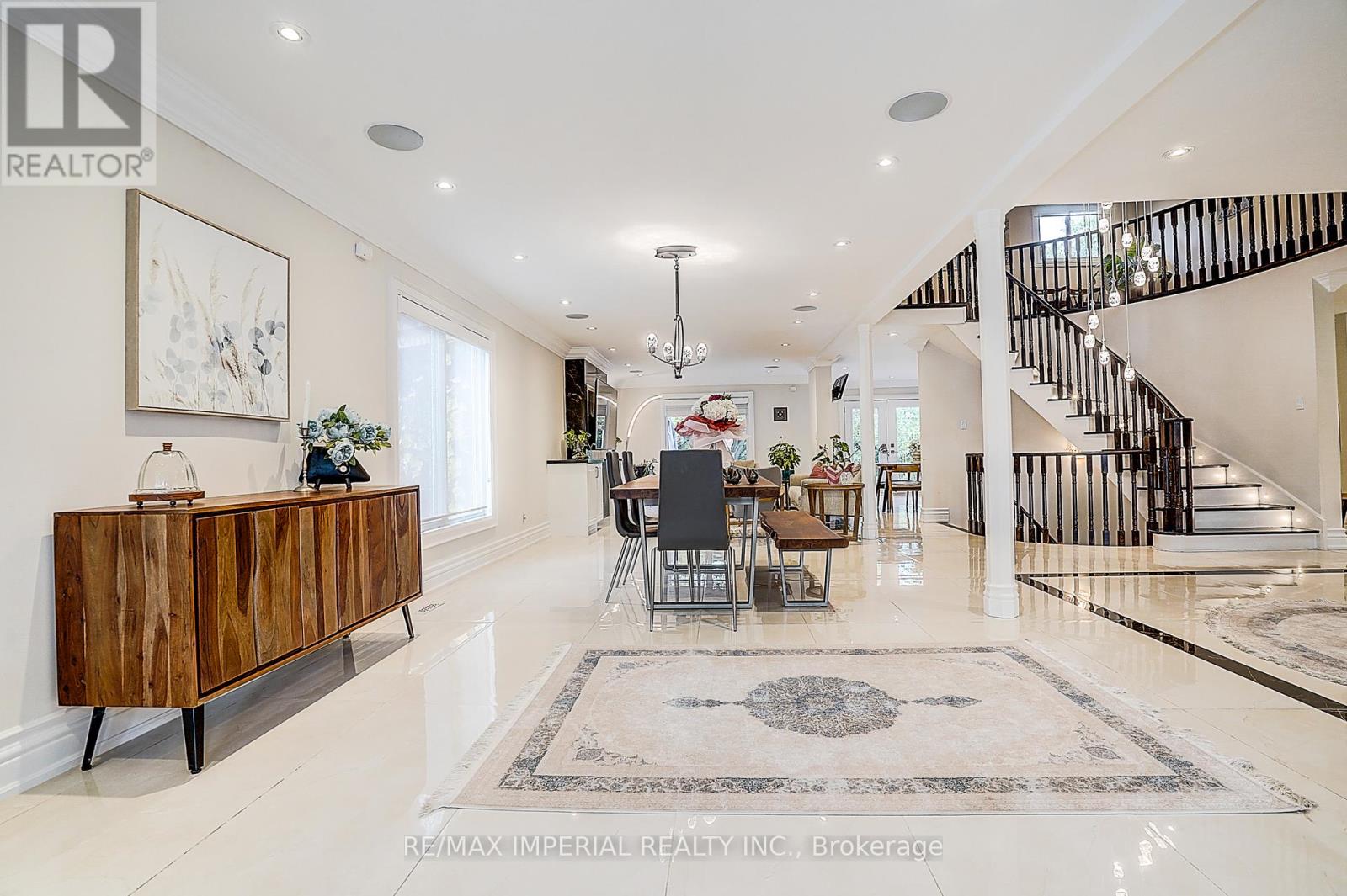 50 Kings Cross Avenue, Richmond Hill (Bayview Hill), Ontario  L4B 2S9 - Photo 12 - N12853876