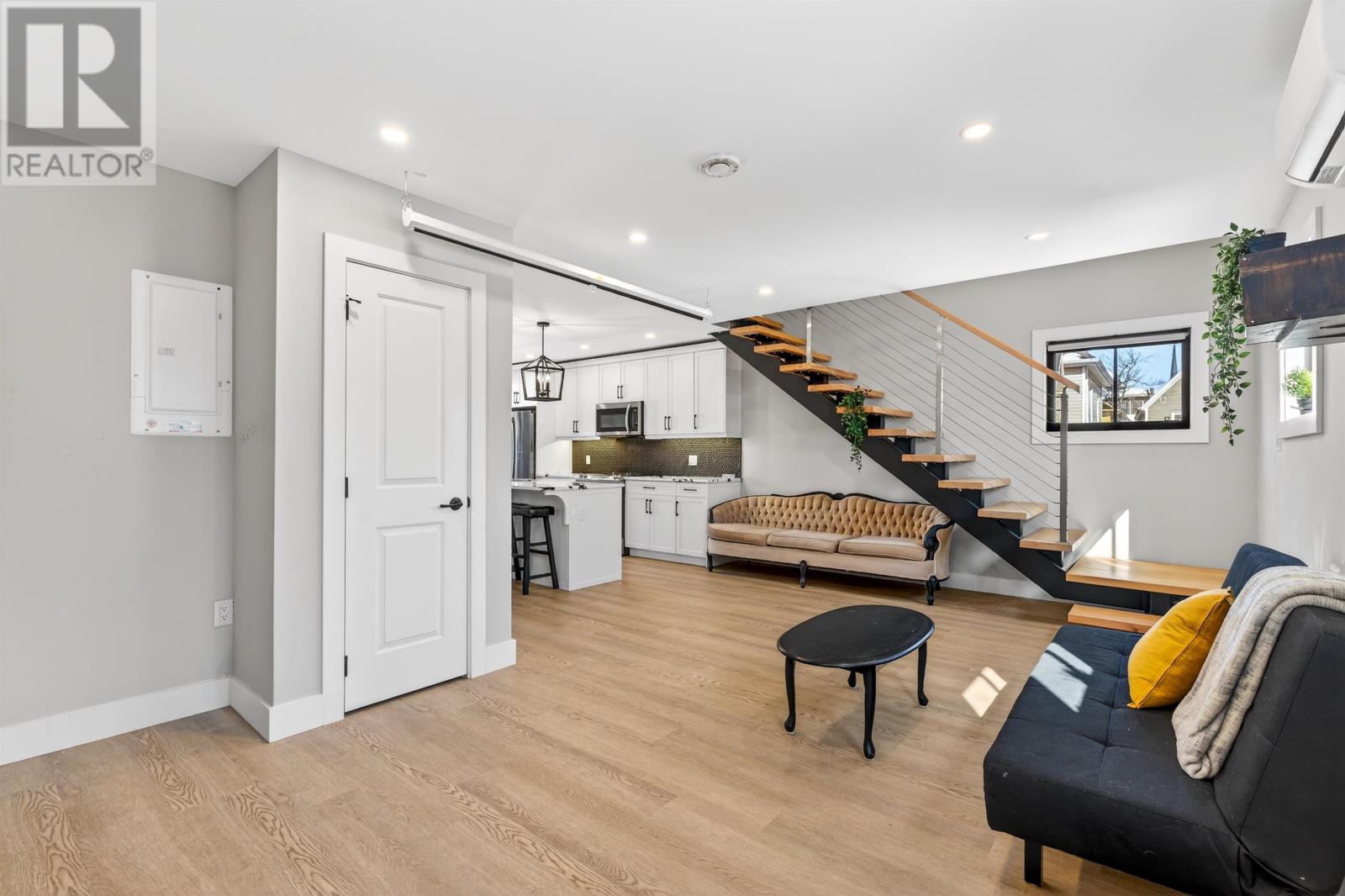 201 52 Sydney Street, Charlottetown, Prince Edward Island  C1A 1G2 - Photo 19 - 202604001