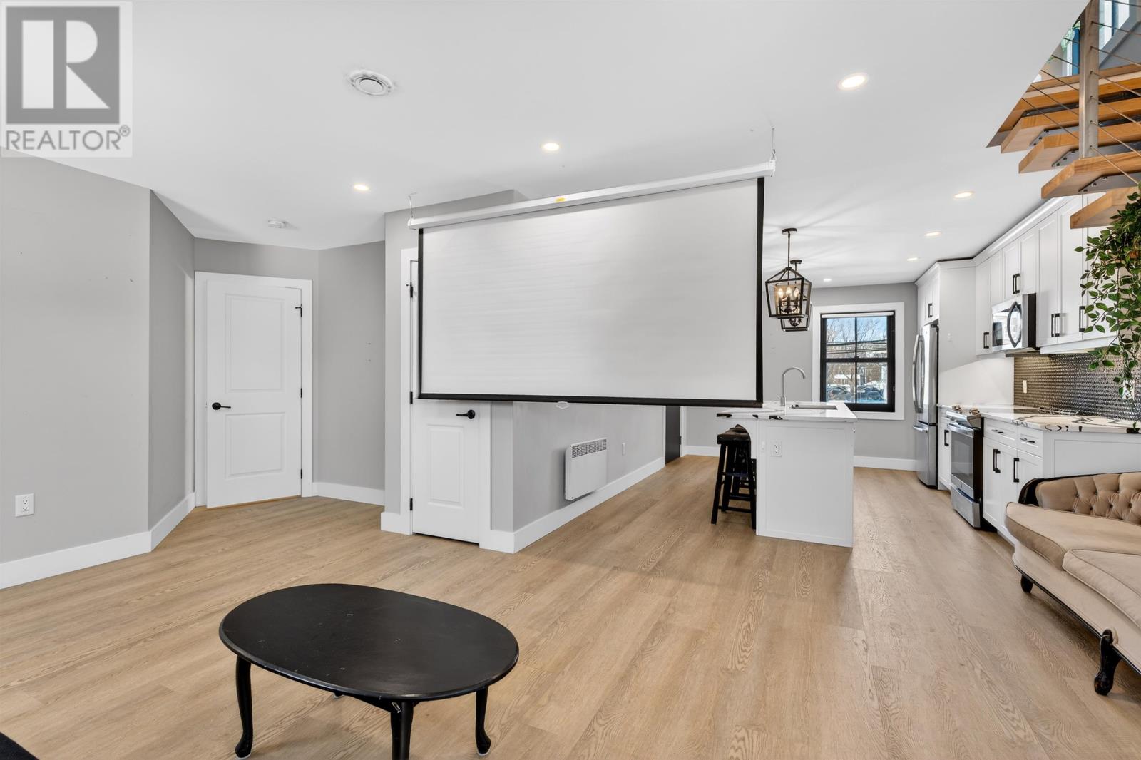 201 52 Sydney Street, Charlottetown, Prince Edward Island  C1A 1G2 - Photo 21 - 202604001