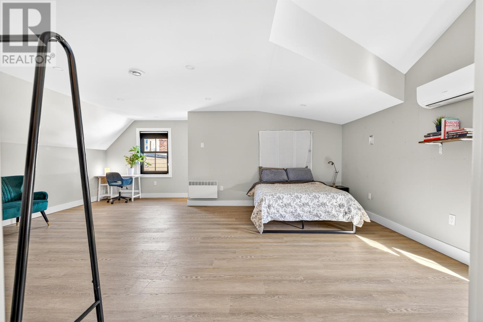 201 52 Sydney Street, Charlottetown, Prince Edward Island  C1A 1G2 - Photo 34 - 202604001