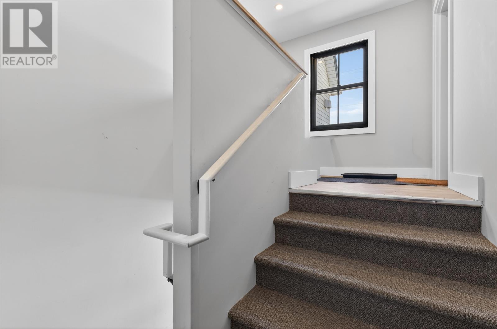 201 52 Sydney Street, Charlottetown, Prince Edward Island  C1A 1G2 - Photo 6 - 202604001