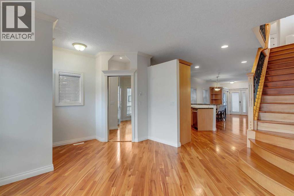 2834 Parkdale Boulevard Nw, Calgary, Alberta  T2N 3S8 - Photo 3 - A2268958