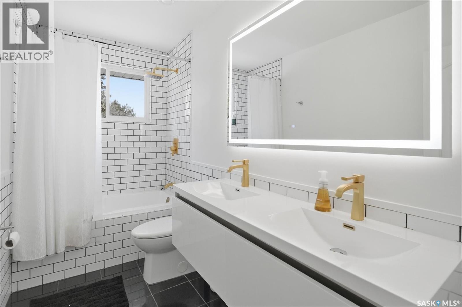 66 Murphy Crescent, Saskatoon, Saskatchewan  S7J 2T4 - Photo 23 - SK029855