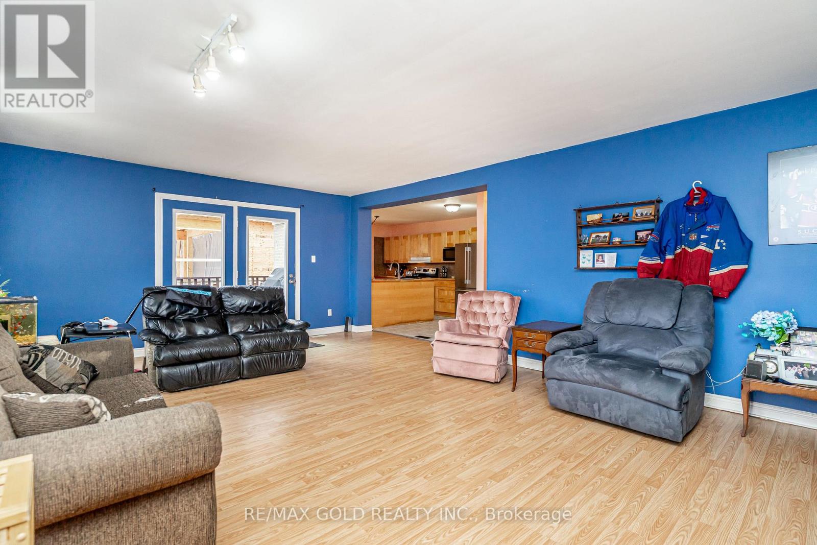 521 Sandbrook Road, Oakville (Wo West), Ontario  L6L 4M6 - Photo 17 - W12853862