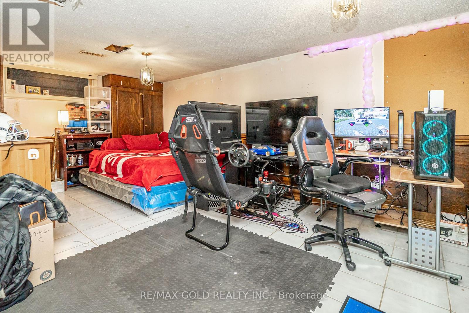 521 Sandbrook Road, Oakville (Wo West), Ontario  L6L 4M6 - Photo 29 - W12853862