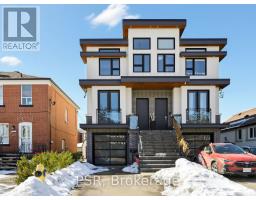 520 MCROBERTS AVENUE, Toronto, Ontario