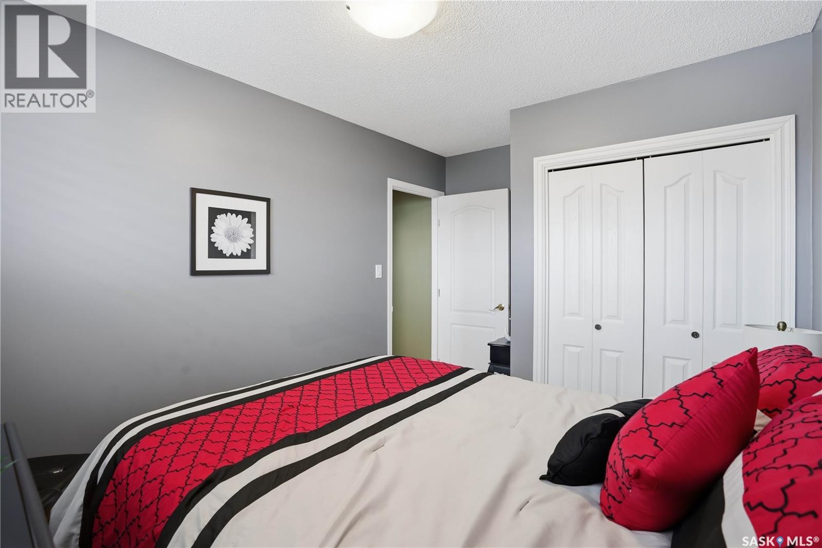 1922 8th Avenue N, Regina, Saskatchewan  S4R 0G6 - Photo 23 - SK029863