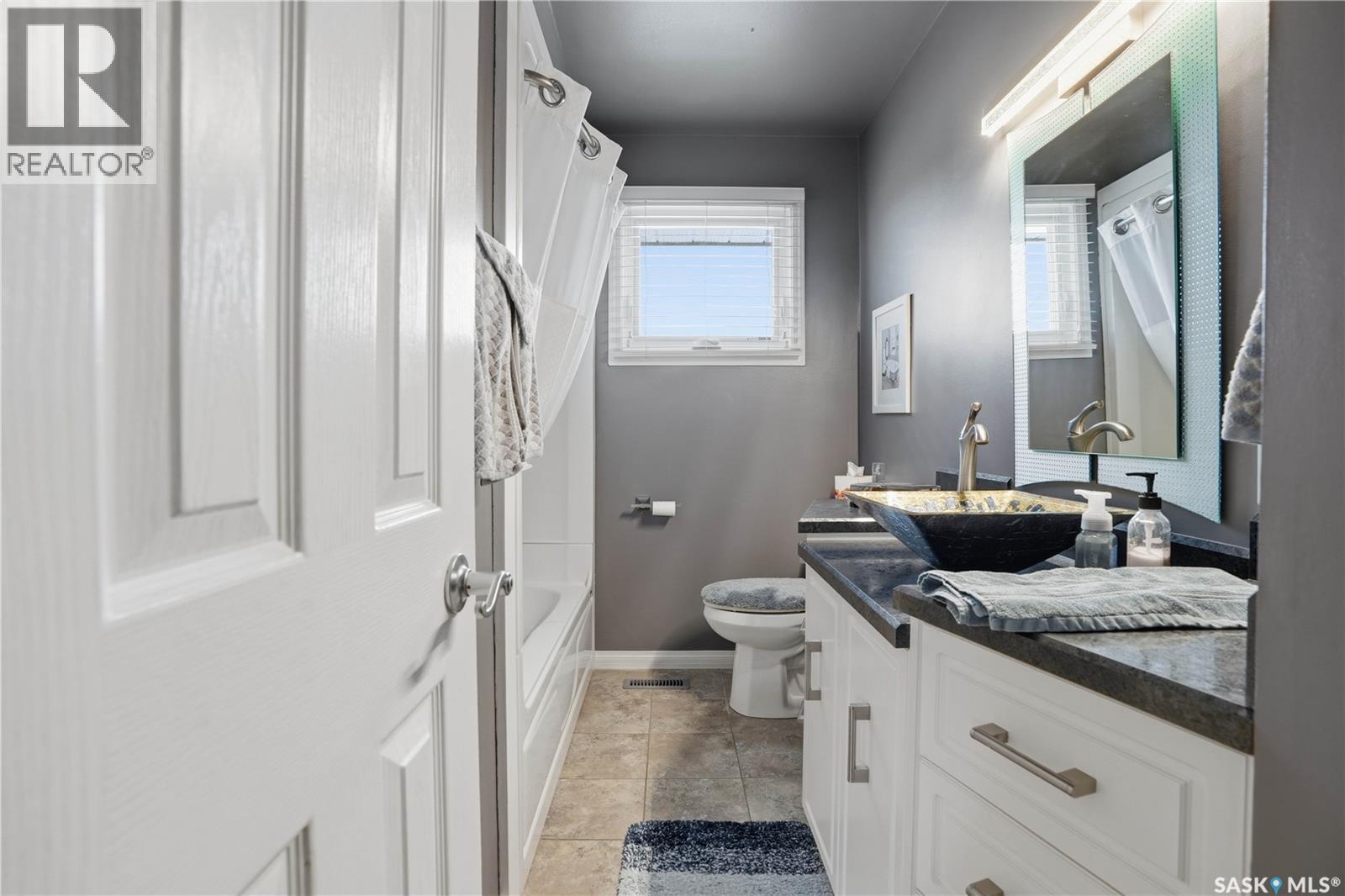 1922 8th Avenue N, Regina, Saskatchewan  S4R 0G6 - Photo 24 - SK029863