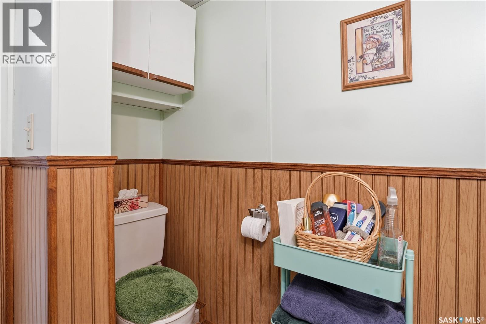 1922 8th Avenue N, Regina, Saskatchewan  S4R 0G6 - Photo 36 - SK029863