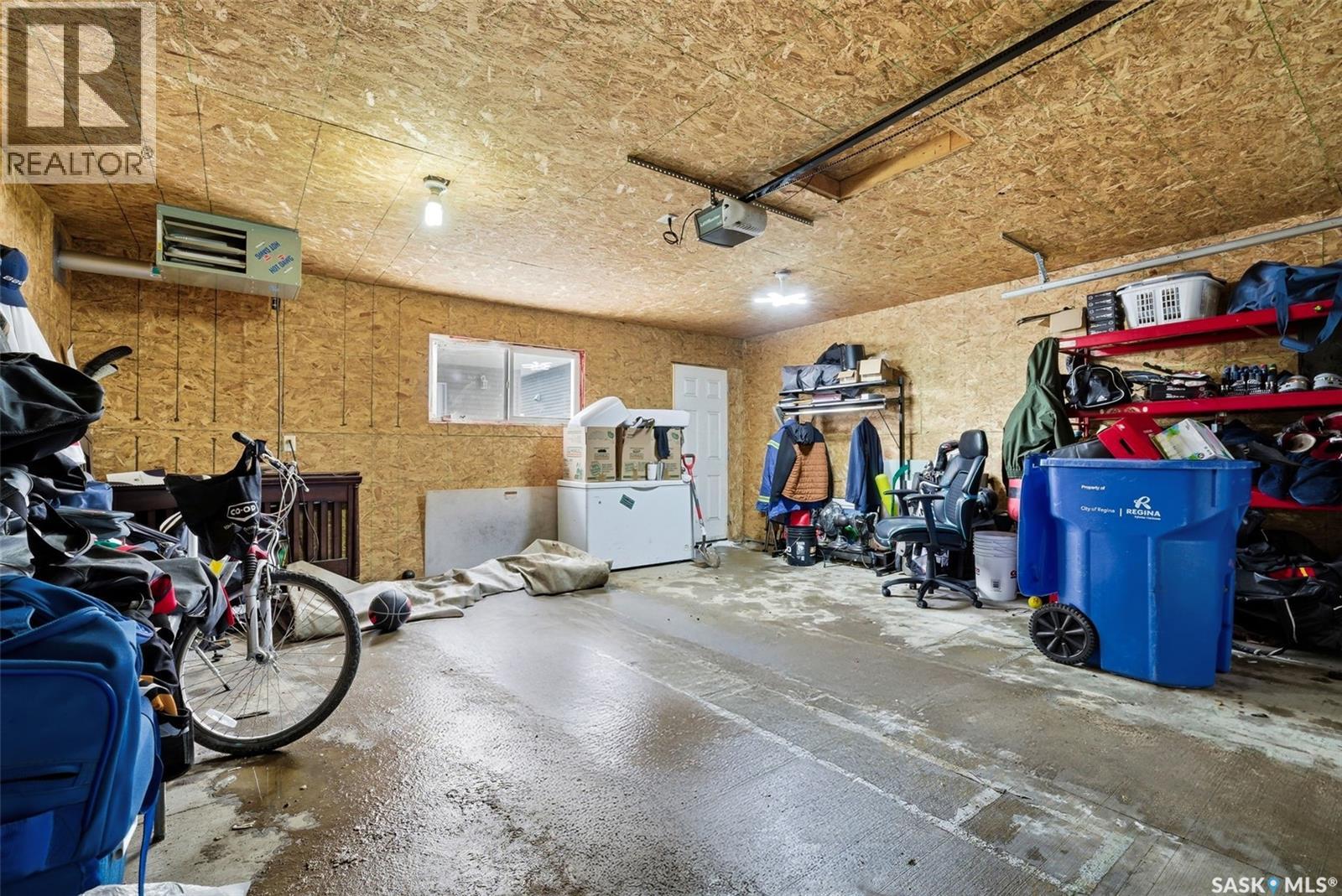 4570 James Hill Road, Regina, Saskatchewan  S4W 0K8 - Photo 28 - SK029815