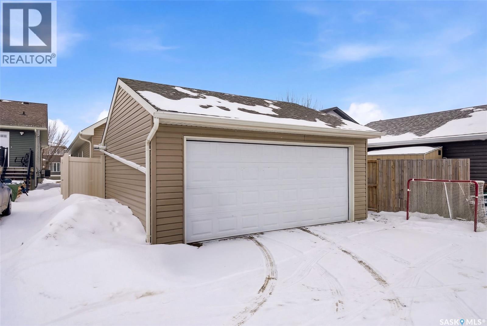 4570 James Hill Road, Regina, Saskatchewan  S4W 0K8 - Photo 29 - SK029815