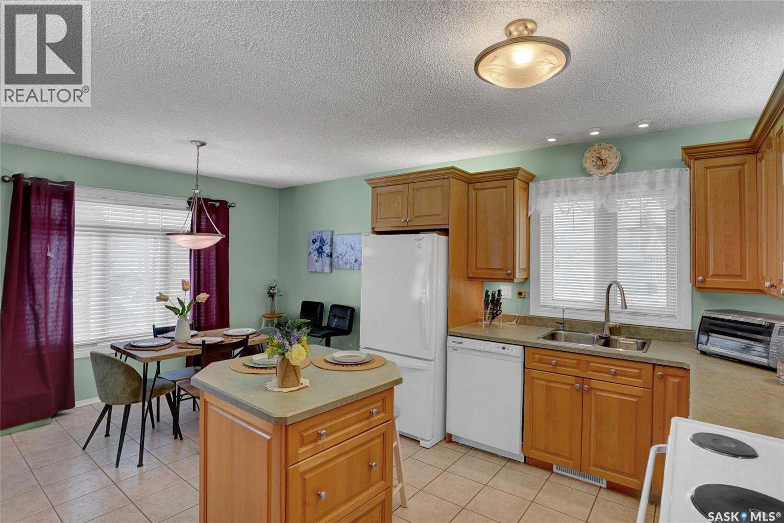 69 Thorn Crescent, Moose Jaw, Saskatchewan  S6J 1J2 - Photo 18 - SK029769