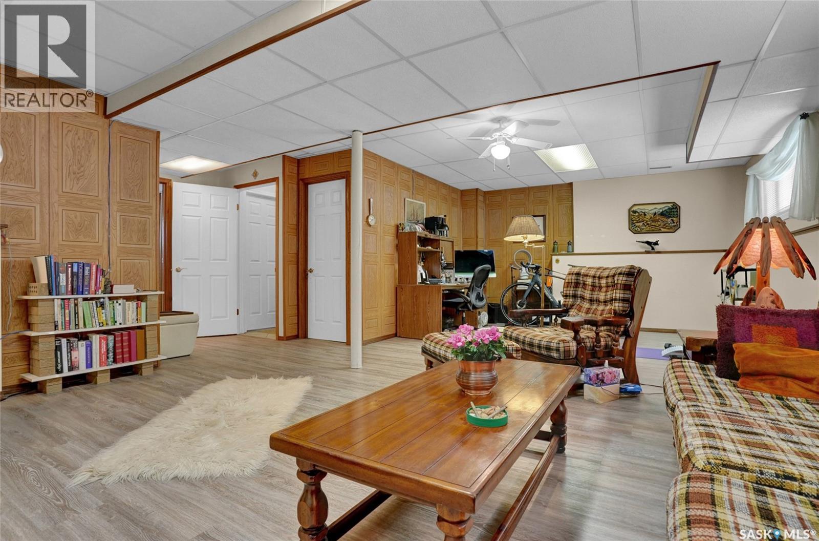 69 Thorn Crescent, Moose Jaw, Saskatchewan  S6J 1J2 - Photo 32 - SK029769