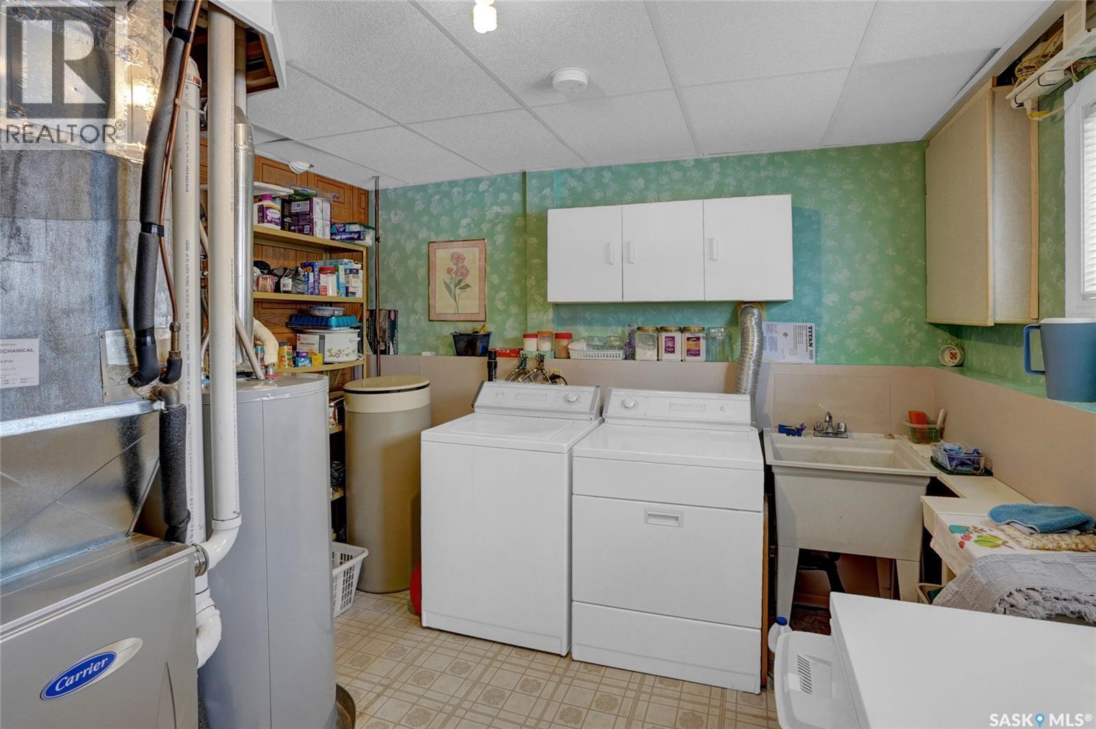 69 Thorn Crescent, Moose Jaw, Saskatchewan  S6J 1J2 - Photo 38 - SK029769