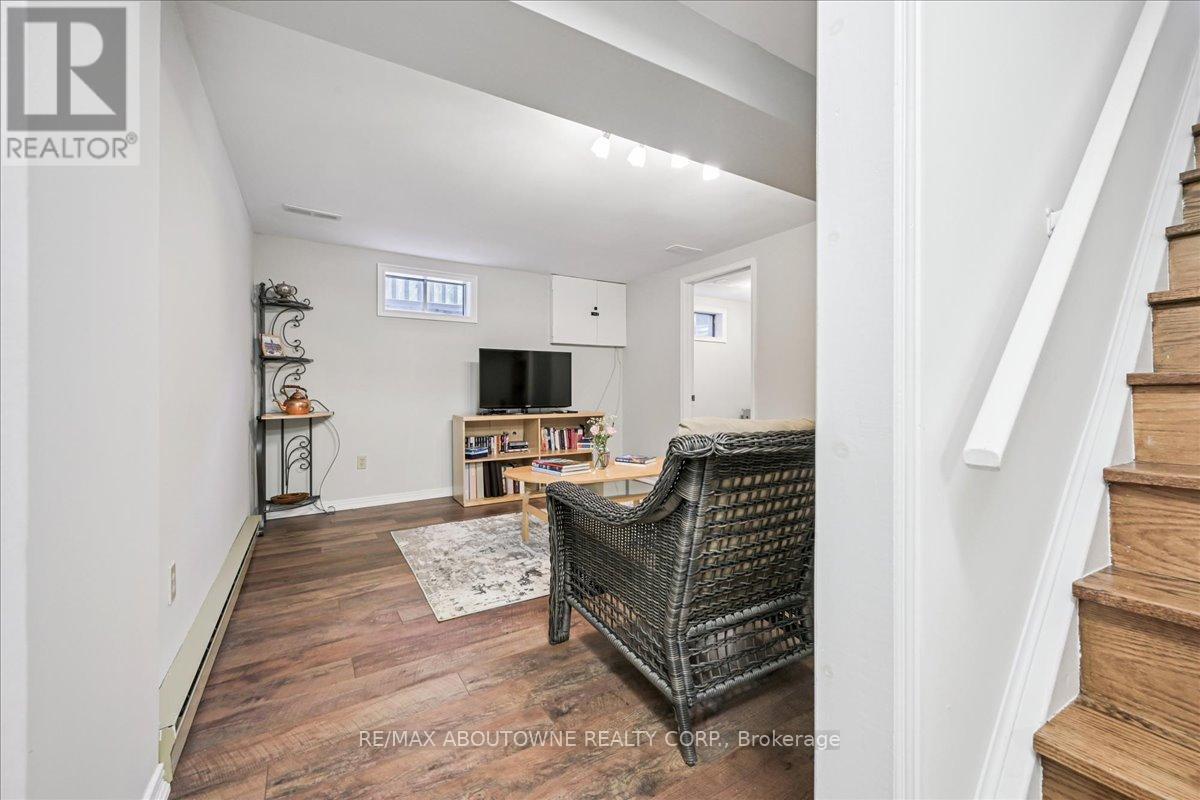 2132 Argon Court, Burlington, Ontario  L7R 4E6 - Photo 30 - W12853108