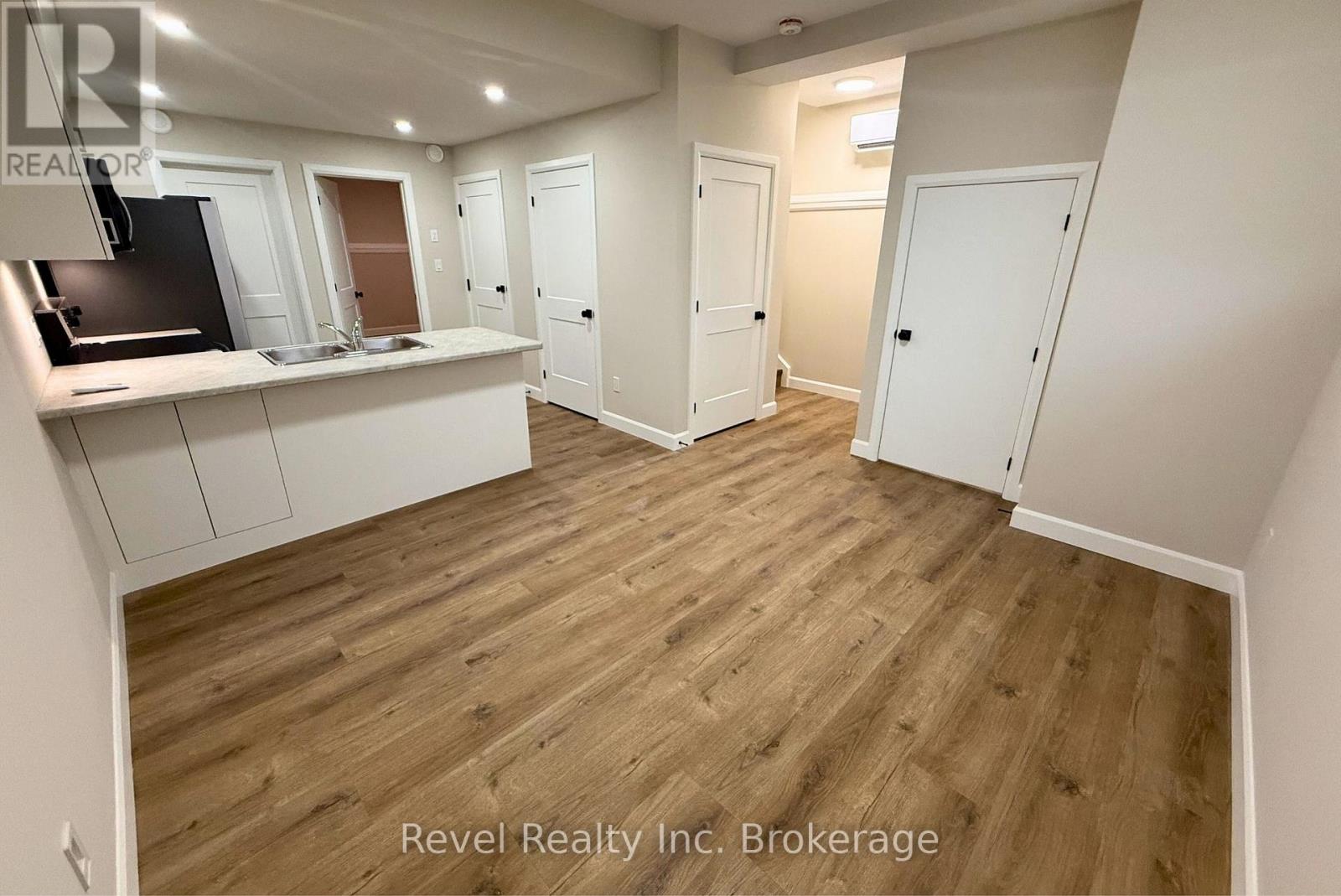 LOWER RIGHT - 675 PRINCESS STREET, woodstock (woodstock - north), Ontario