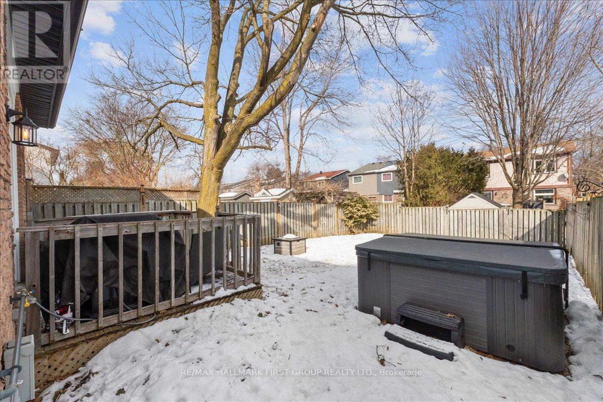 1793 Walnut Lane, Pickering, Ontario  L1V 2X5 - Photo 35 - E12819036