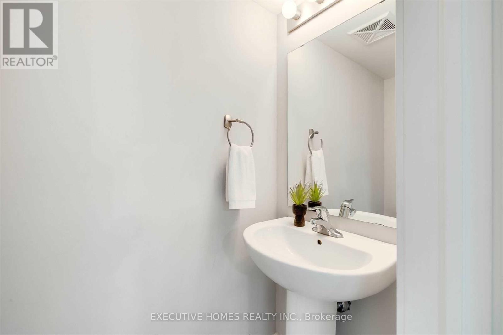 A10 - 361 Lancaster Street W, Kitchener, Ontario  N2H 4V4 - Photo 12 - X12853860