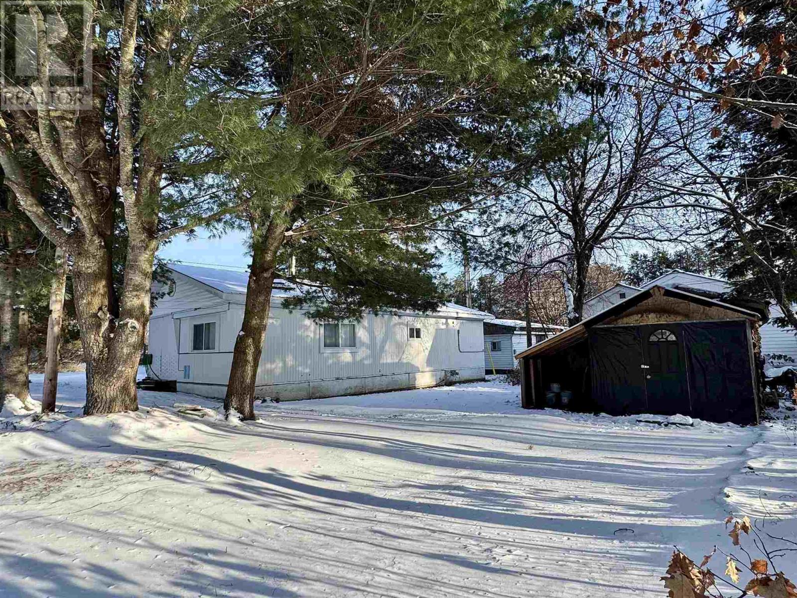 18 Fish Hatchery Rd, Sault Ste. Marie, Ontario  P6A 6J8 - Photo 6 - SM260423