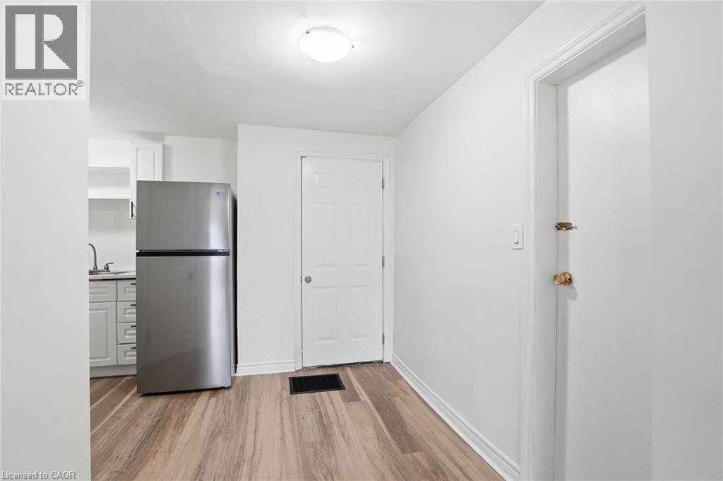 237 Queen Street N Unit# Bachelor, Hamilton, Ontario  L8R 2W2 - Photo 14 - 40809005