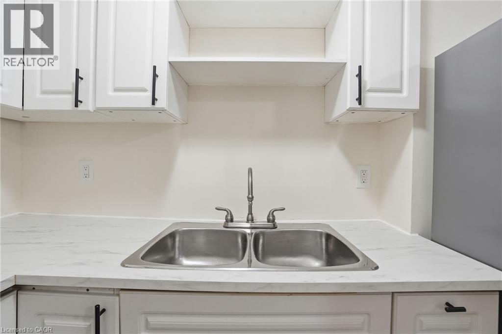 237 Queen Street N Unit# Bachelor, Hamilton, Ontario  L8R 2W2 - Photo 18 - 40809005