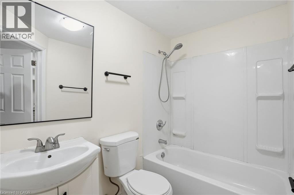 237 Queen Street N Unit# Bachelor, Hamilton, Ontario  L8R 2W2 - Photo 22 - 40809005