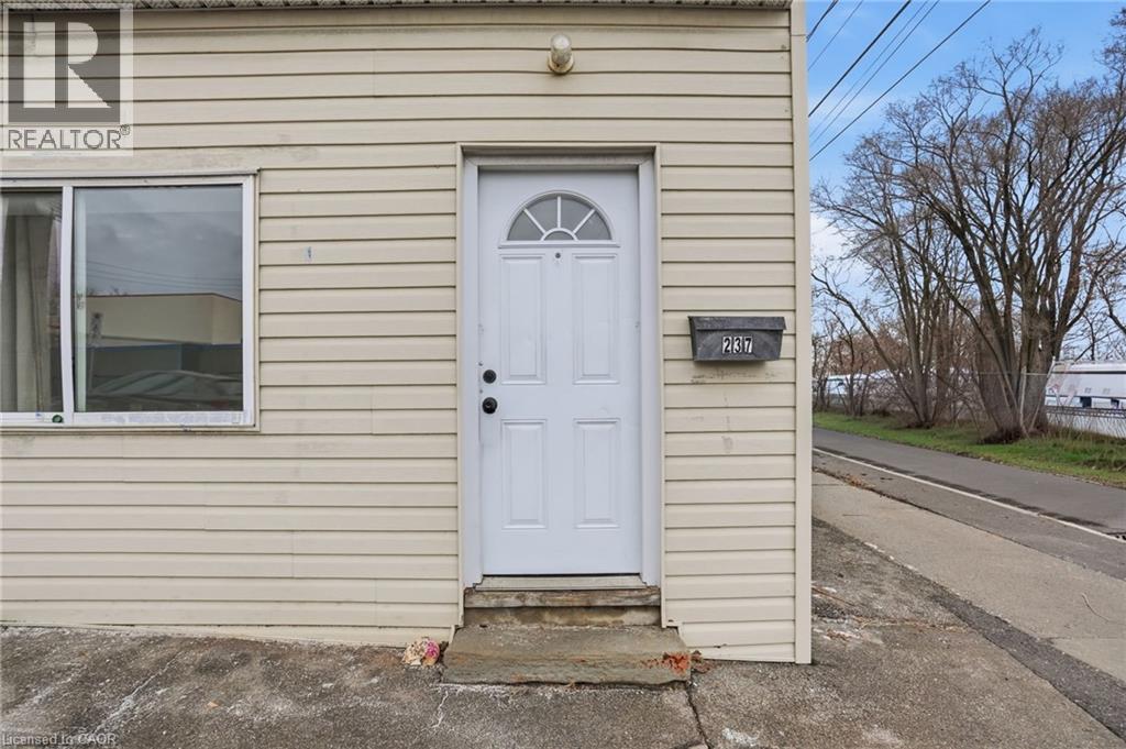 237 Queen Street N Unit# Bachelor, Hamilton, Ontario  L8R 2W2 - Photo 6 - 40809005