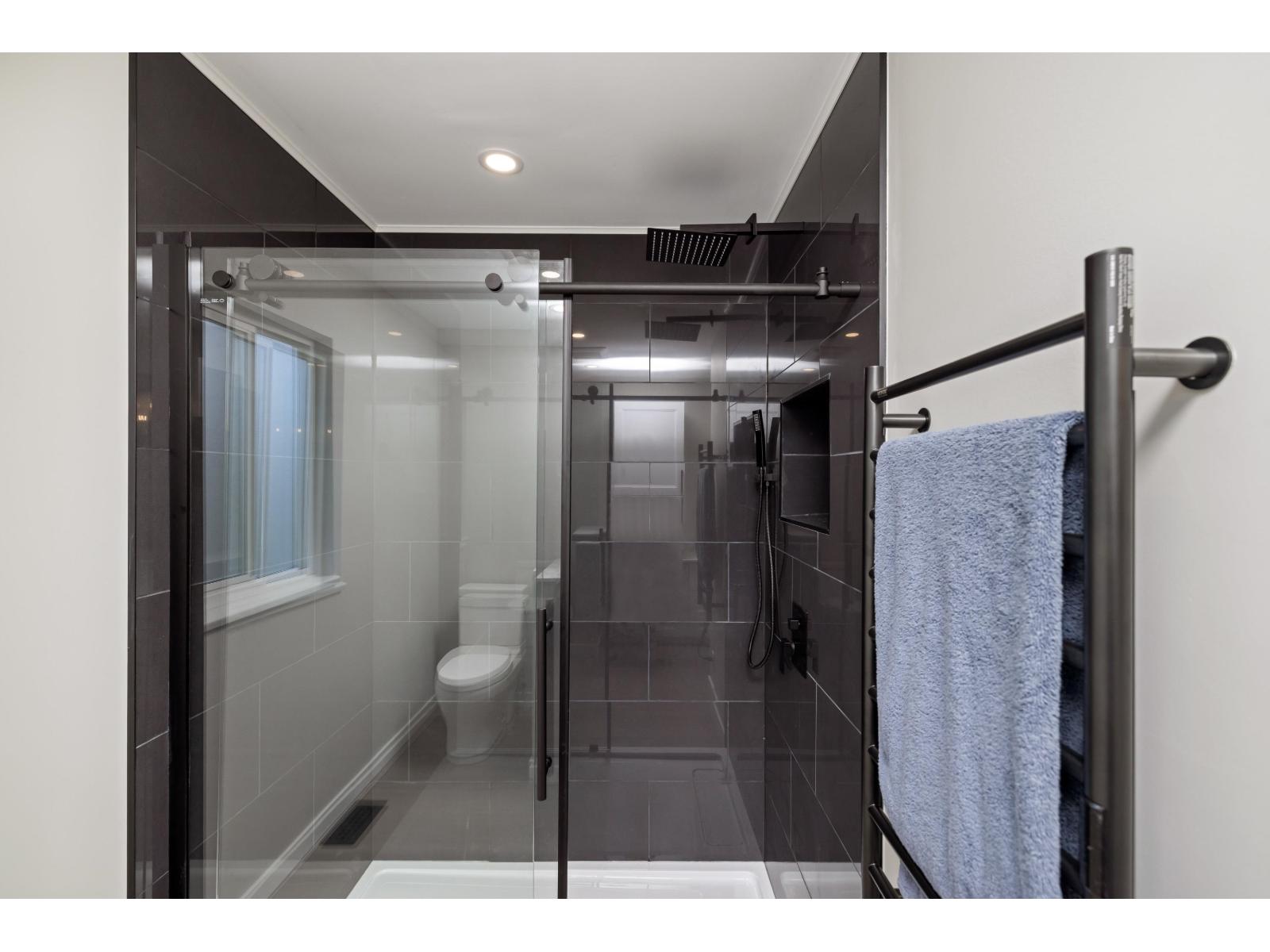 45257 Raven Place, Sardis West Vedder, Chilliwack, British Columbia  V2R 2X1 - Photo 25 - R3077204