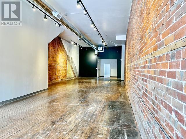 Main - 41 Market Place, Stratford, Ontario  N5A 1A4 - Photo 3 - X12854002