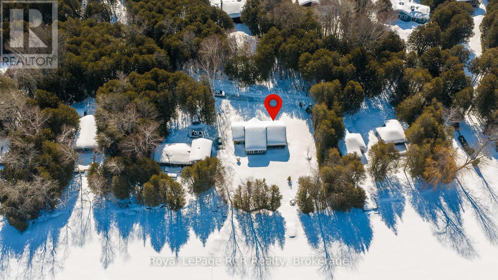 121 BROWN'S LANE, Georgian Bluffs, Ontario