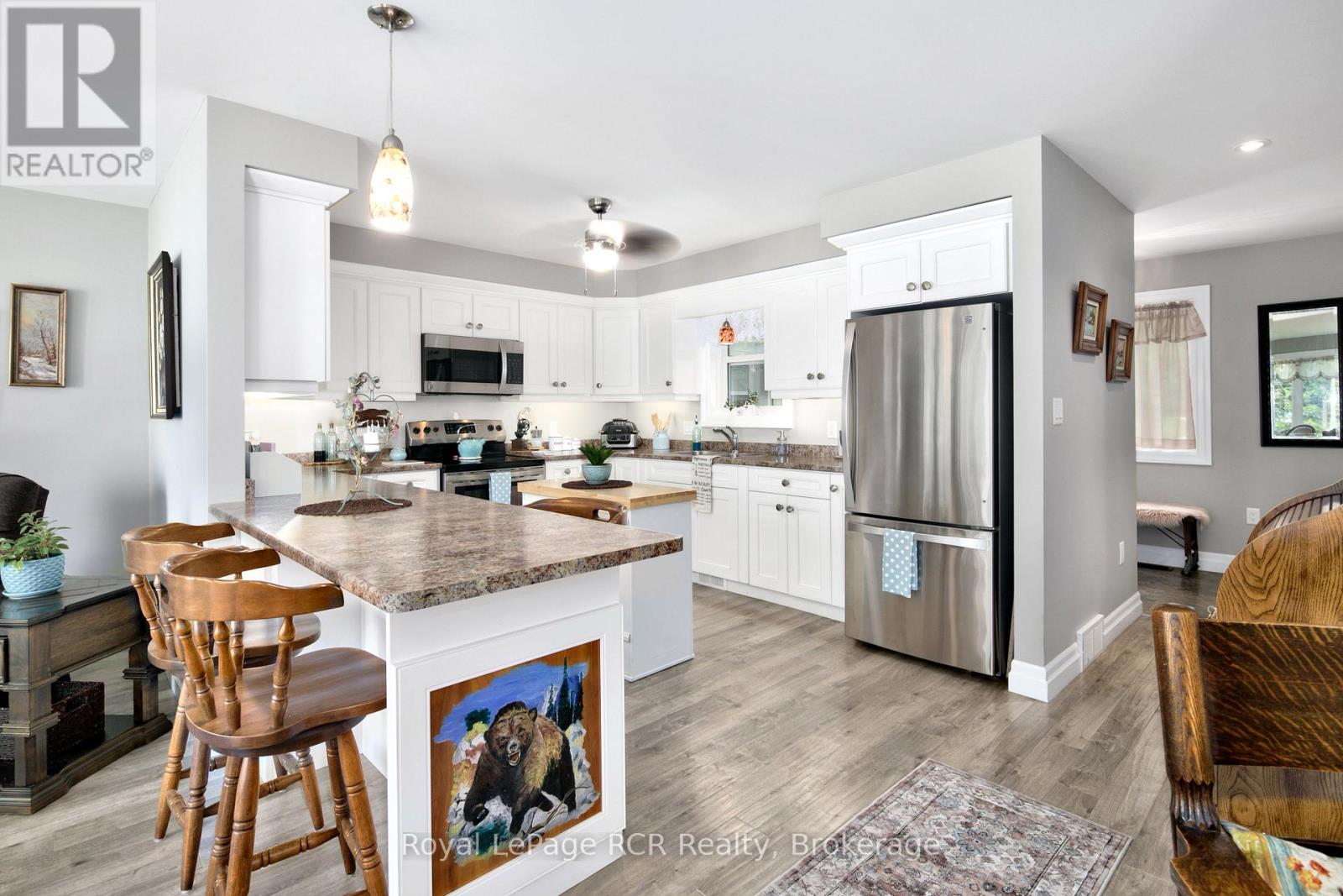 121 Brown's Lane, Georgian Bluffs, Ontario  N0H 2K0 - Photo 16 - X12854018