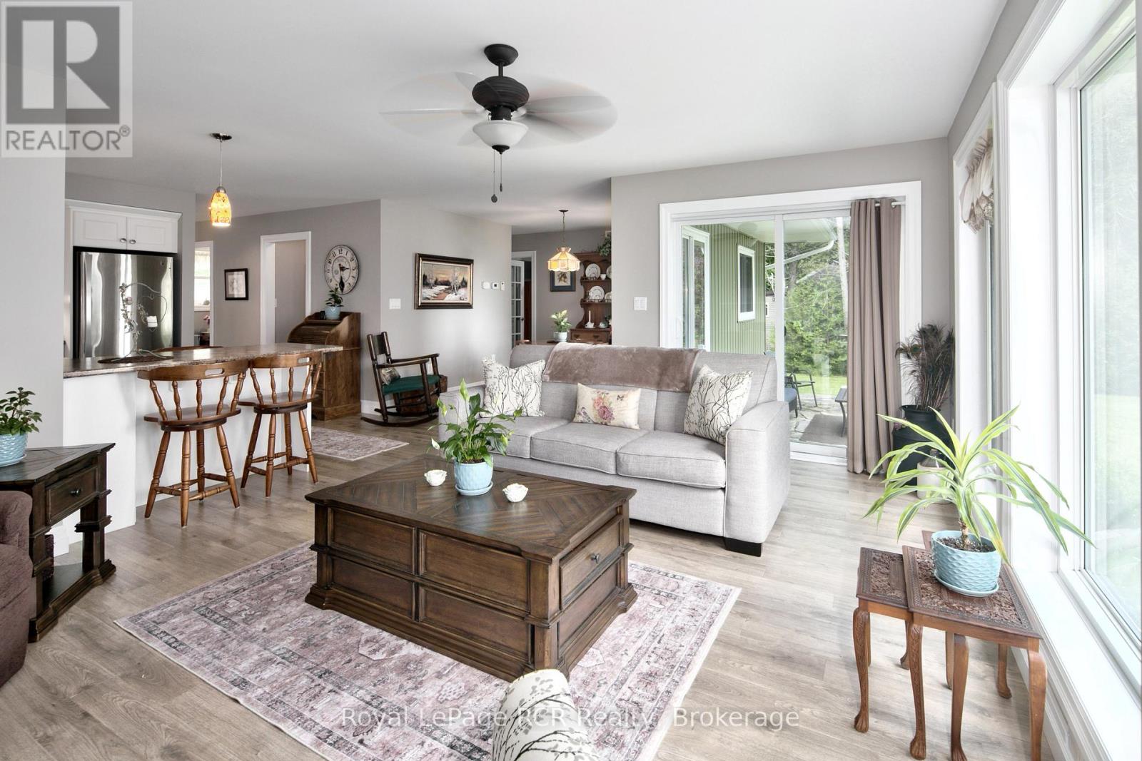 121 Brown's Lane, Georgian Bluffs, Ontario  N0H 2K0 - Photo 20 - X12854018